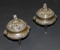 A pair of Chinese bronze censers,