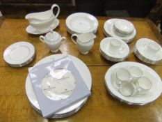 A collection of Wedgwood "Signet Platinum" pattern table wares to include dinner plates,