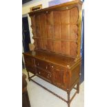 An early 20th Century oak dresser,