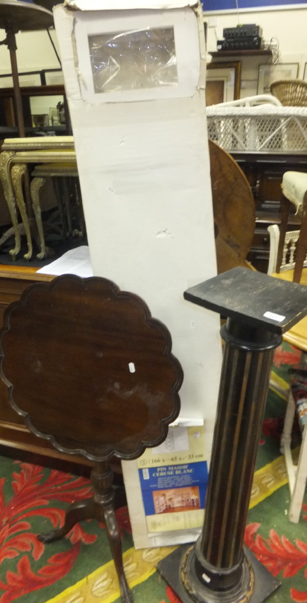 A 19th Century mahogany tilt-top occasional table,