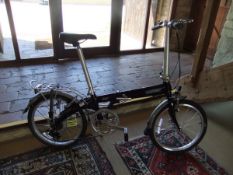 Dahon ladies folding bike in case  CONDITION REPORTS Light general wear and a few scuffs, tyres