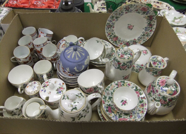 A collection of decorative tablewares to include Crown Staffordshire teawares decorated with floral