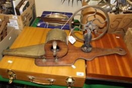 An early 19th Century set of mahogany and brass bound peat bellows CONDITION REPORTS 76 cm long