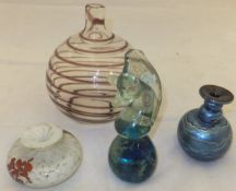 Assorted glassware to include bowls, vases,