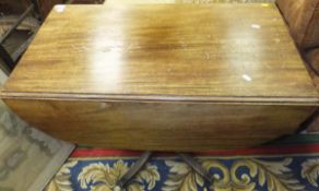 A 19th Century mahogany Pembroke table