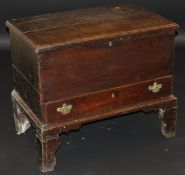 A 19th Century oak mule chest of small proportions