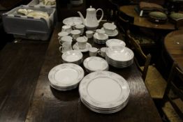 A Noritake "Legendary Sweet Leilani" pattern six place dinner service