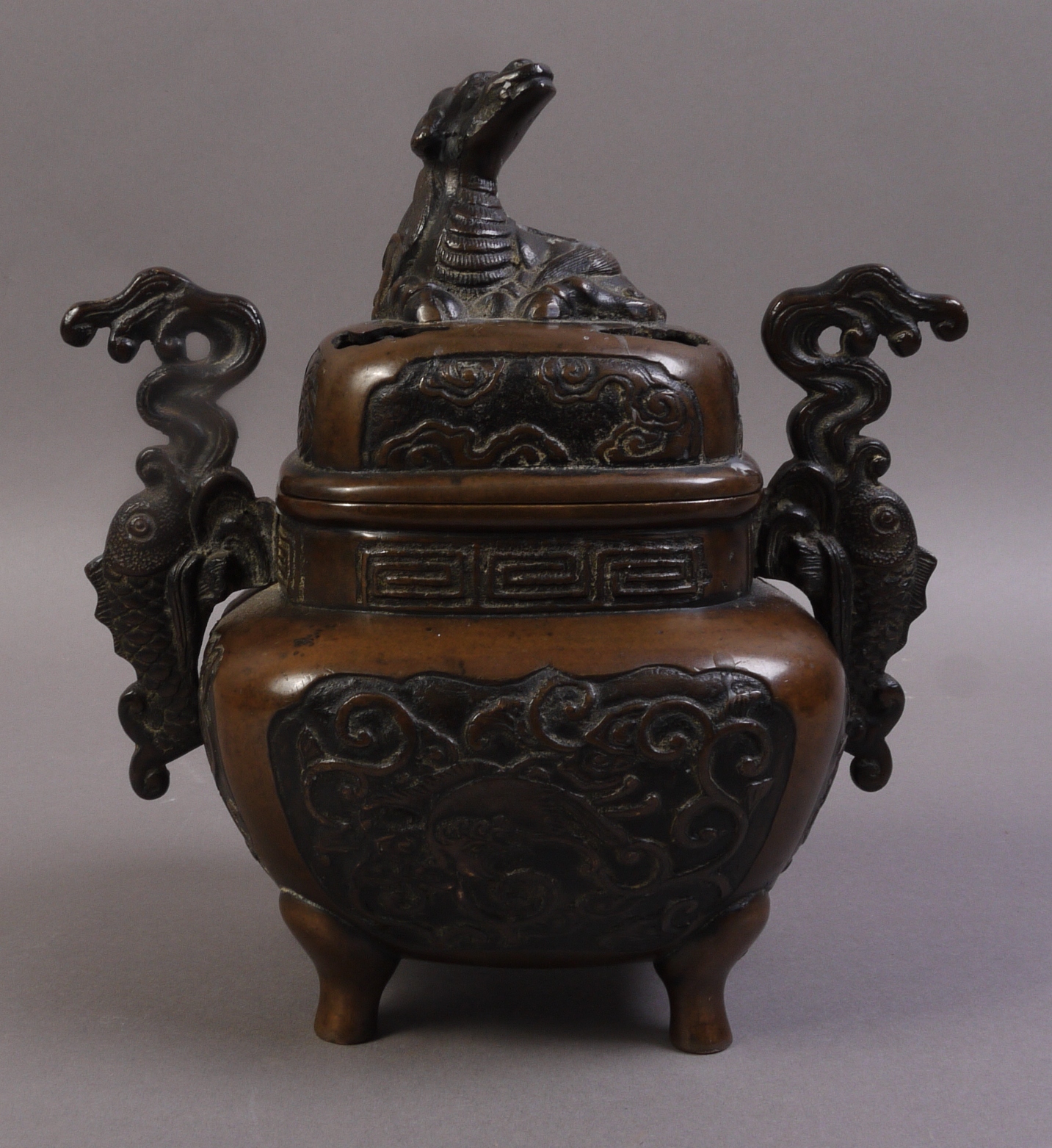 A CHINESE BRONZE CENSER AND COVER, 19th - Image 2 of 3