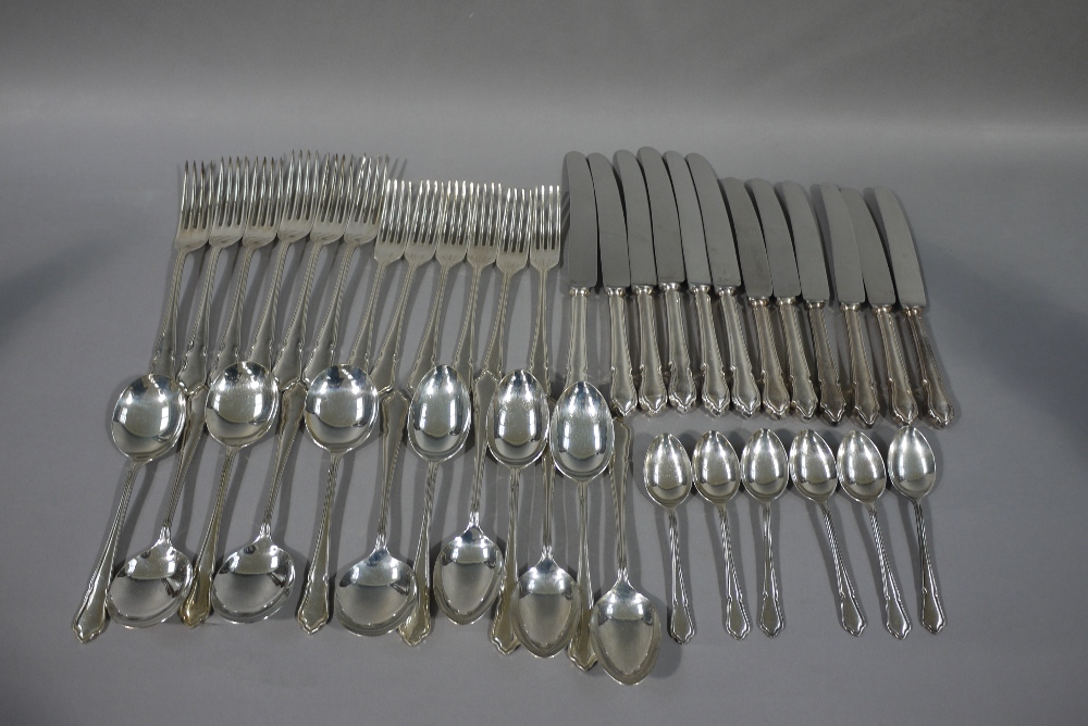 A quantity of EPNS tableware