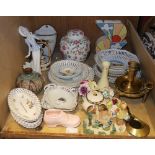 Assorted ornamental ceramics including r