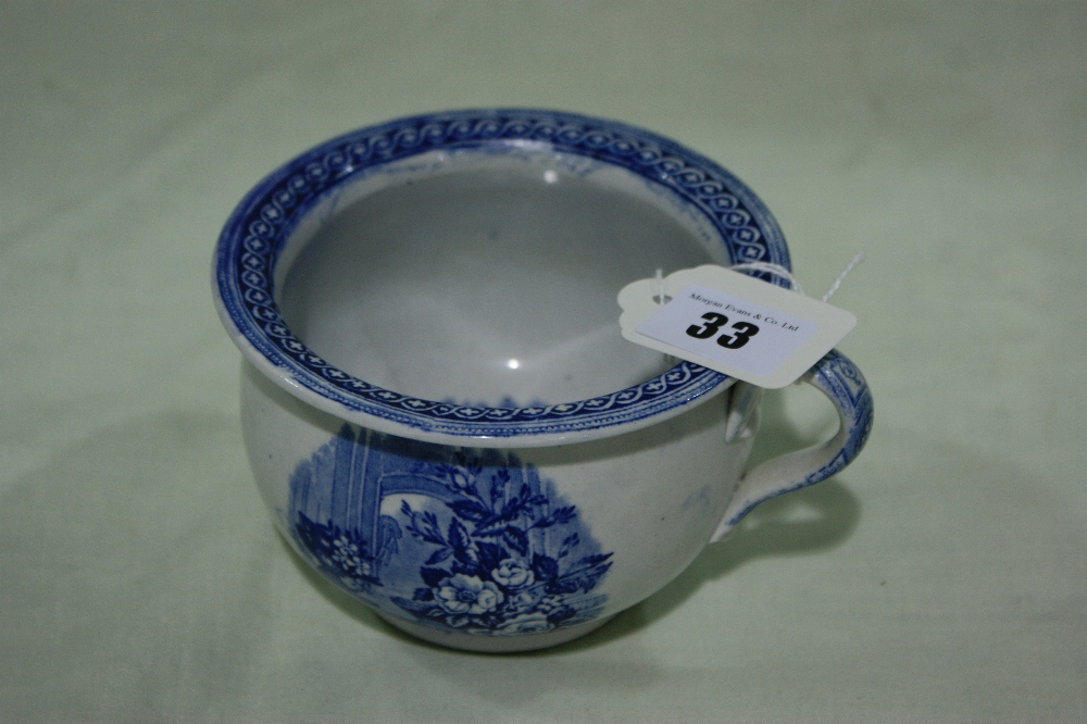 An Early 19th Century Blue And White Transfer Decorated "Vomit" Pot