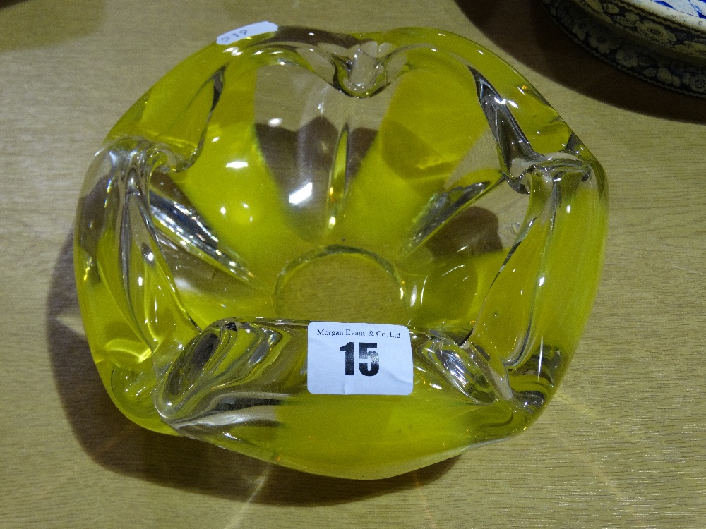 A Yellow Cased Glass Circular Bowl