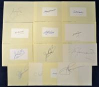 Selection of 1930 onwards New Zealand cricket player autographs featuring C Cairns^ D Cleverley^ R