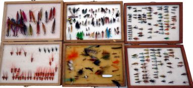 FLIES: Collection of approx. 370 salmon flies in single, double and treble hook styles, sizes .75"