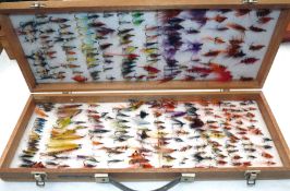 FLIES: Collection of approx. 300 modern hair wing salmon flies, double and treble black hooks, sizes