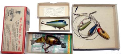 LURES: (5) Hardy Jock Scott Wiggler bait in wood, size 2, blue/ivory on card in correct MOB, 2 x