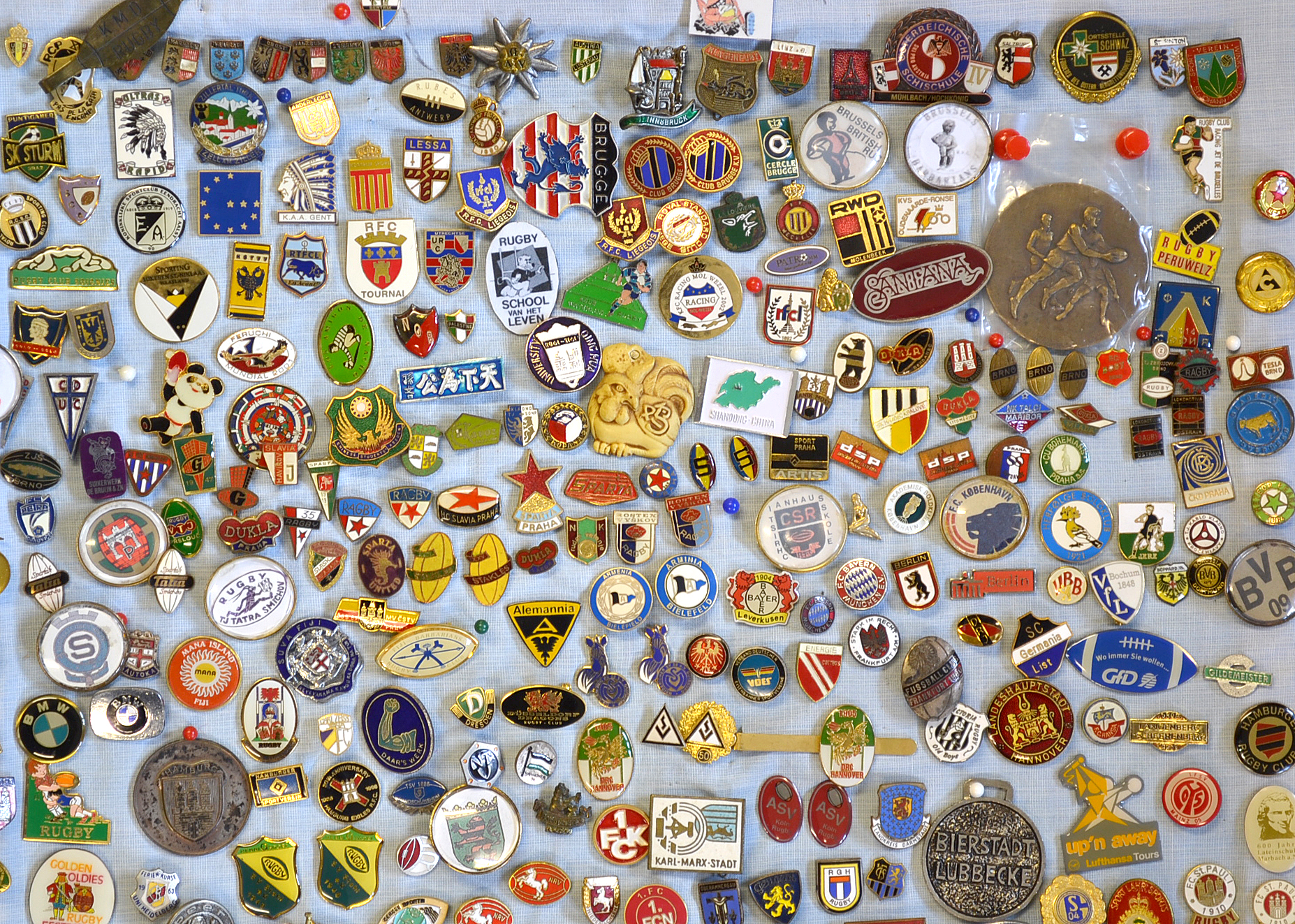 Extensive collection of rugby related pin badges at club level featuring countries Andorra, Austria, - Image 3 of 5