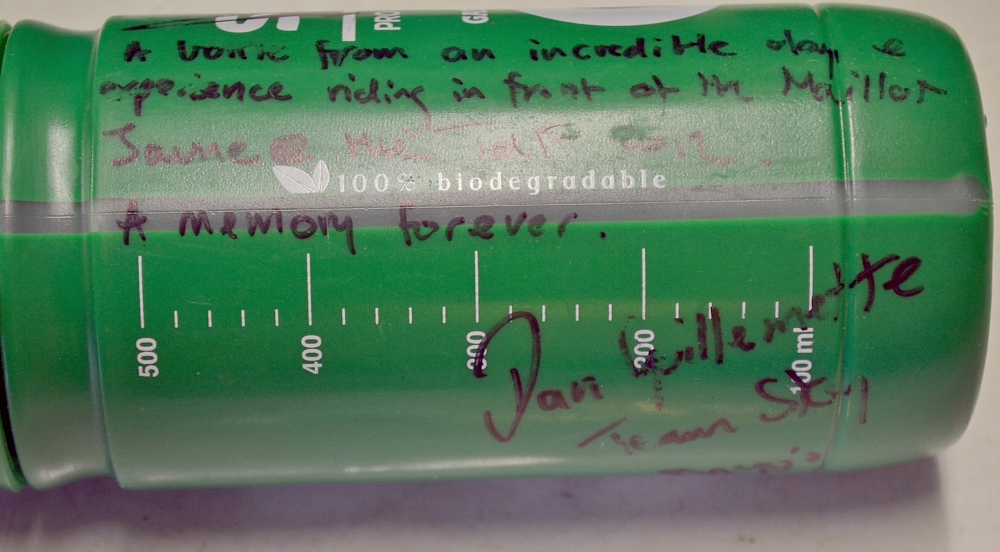 Bradley Wiggins – Winner of 2012 Tour De France. 2012 Tour De France Champion Bradley Wiggins and - Image 7 of 7