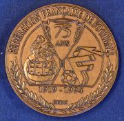 Official Bronze Medal commemorating 75 years of the Federation of French Football, superb item