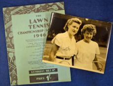 1946 Pauline Betz Wimbledon Ladies Champion signed photograph. 1946 Wimbledon Ladies Champion – a