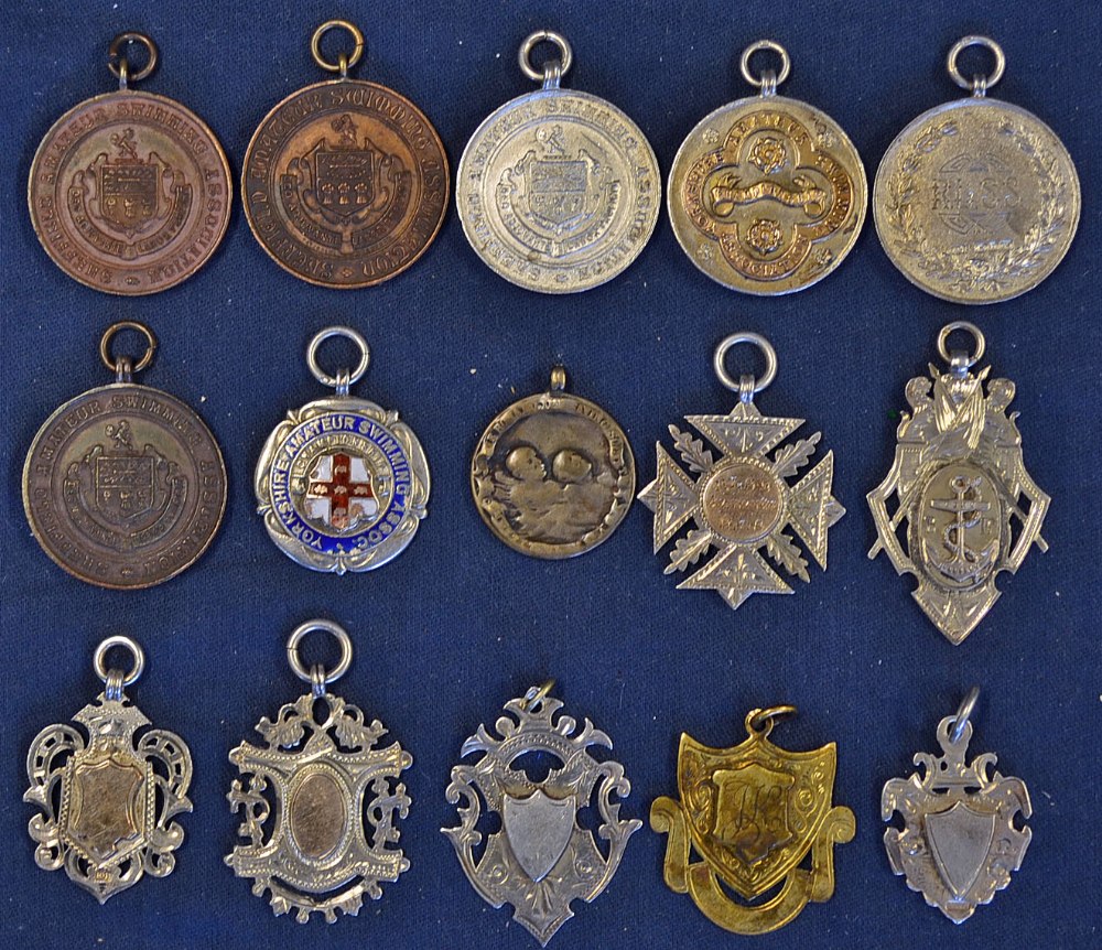 Collection of 14x silver and bronze swimming and water polo medals awarded to J Kay between 1906-