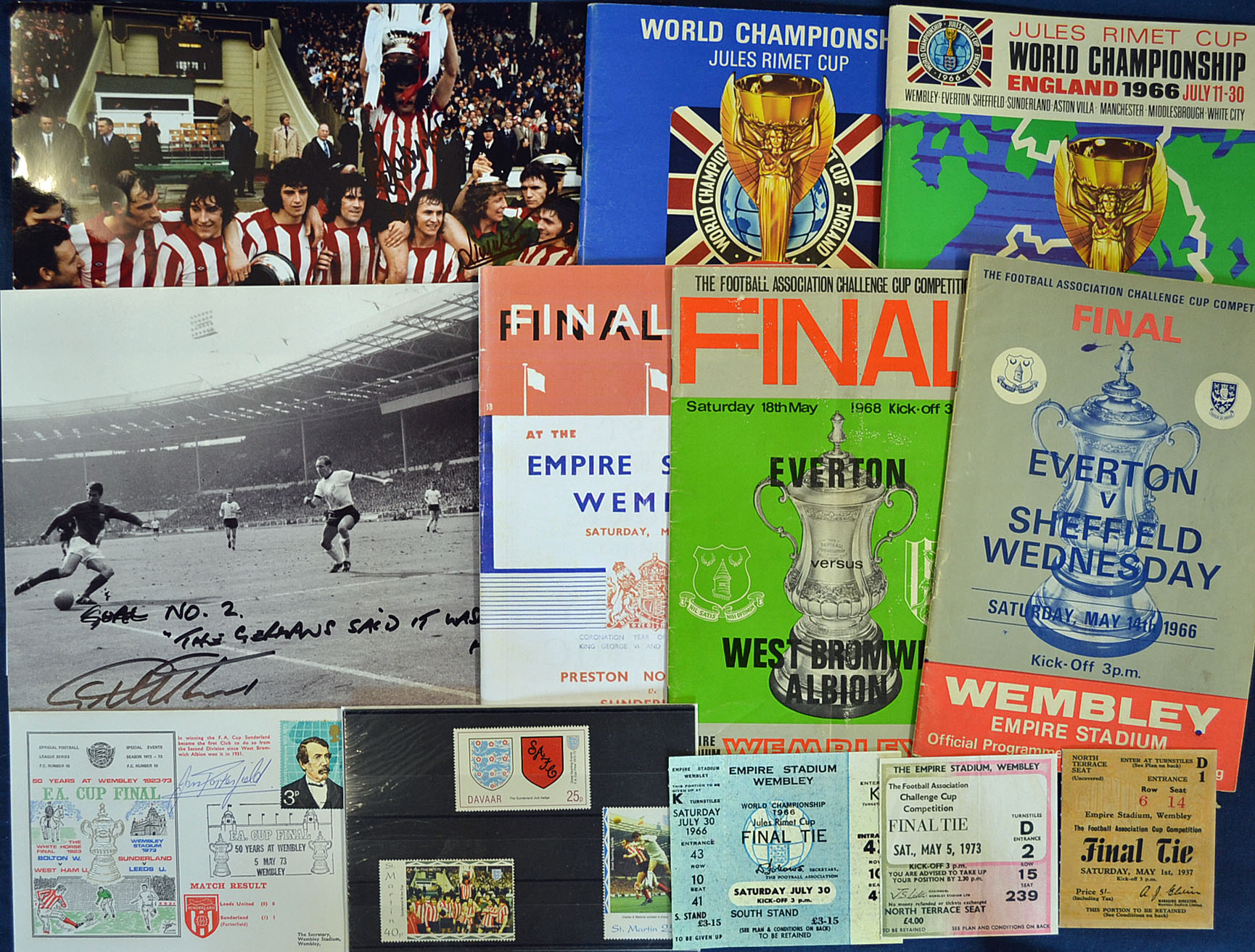 Original 1966 World Cup tournament programme and 1966 original World Cup Final programme England v