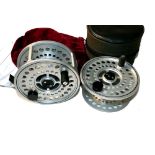 REEL: Hardy Ultralite Disc LA 10/11 large arbour fly reel in as new condition, 4" diameter, silver