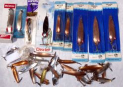 LURES: Collection of 32 Toby style metal baits inc. a few original Toby copper lures, sizes range