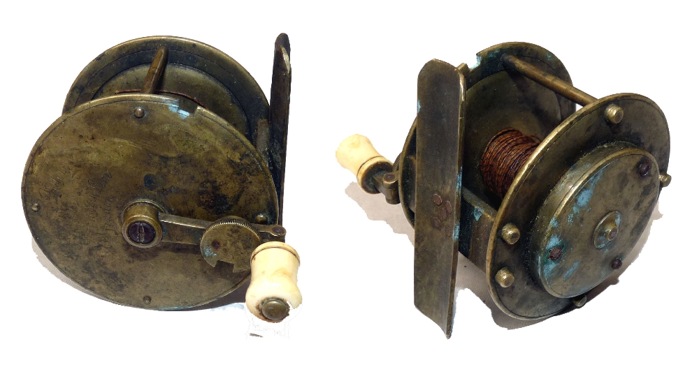 REEL: Eaton & Deller, Makers, 6/7 Crooked Lane London folding handle wide drum brass winch, 2.75"