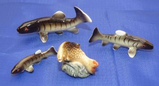 PORCELAIN FISH: (4) Four tiny little porcelain fish, probably European ware, 1.75" to 2.5" long, all