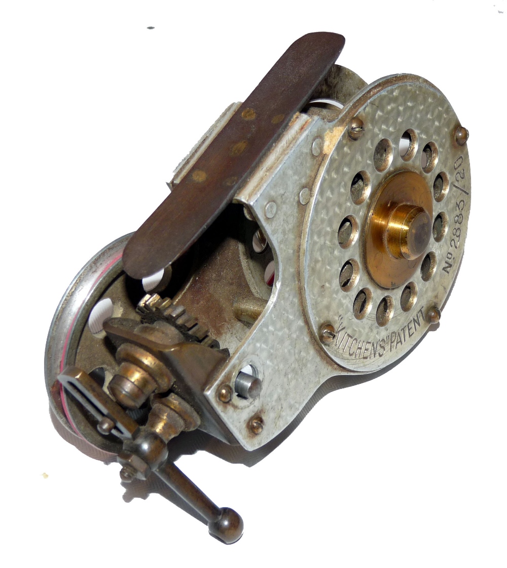 REEL: Rare Kitchens Patent No.2883/20 level wind spinning reel, trout size, being approx. 5" long - Image 2 of 2