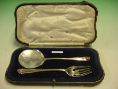 A Cased Silver Scone Server and Fork London 1919. The server 7 ¾" long. Condition report: Silver all