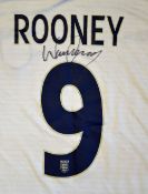 Signed Wayne Rooney 2005-07 England home football shirt a replica shirt with 9 to the front and