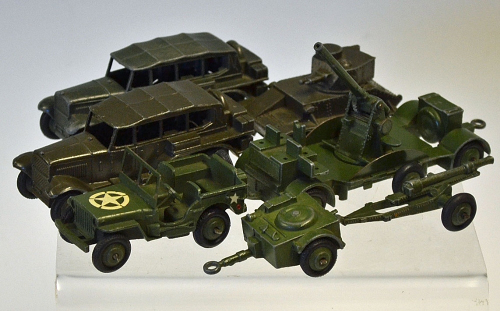 Dinky Toys  Army Vehicle Selection to include Light Tank No152a (missing chains and aerial), 2x - Image 2 of 2