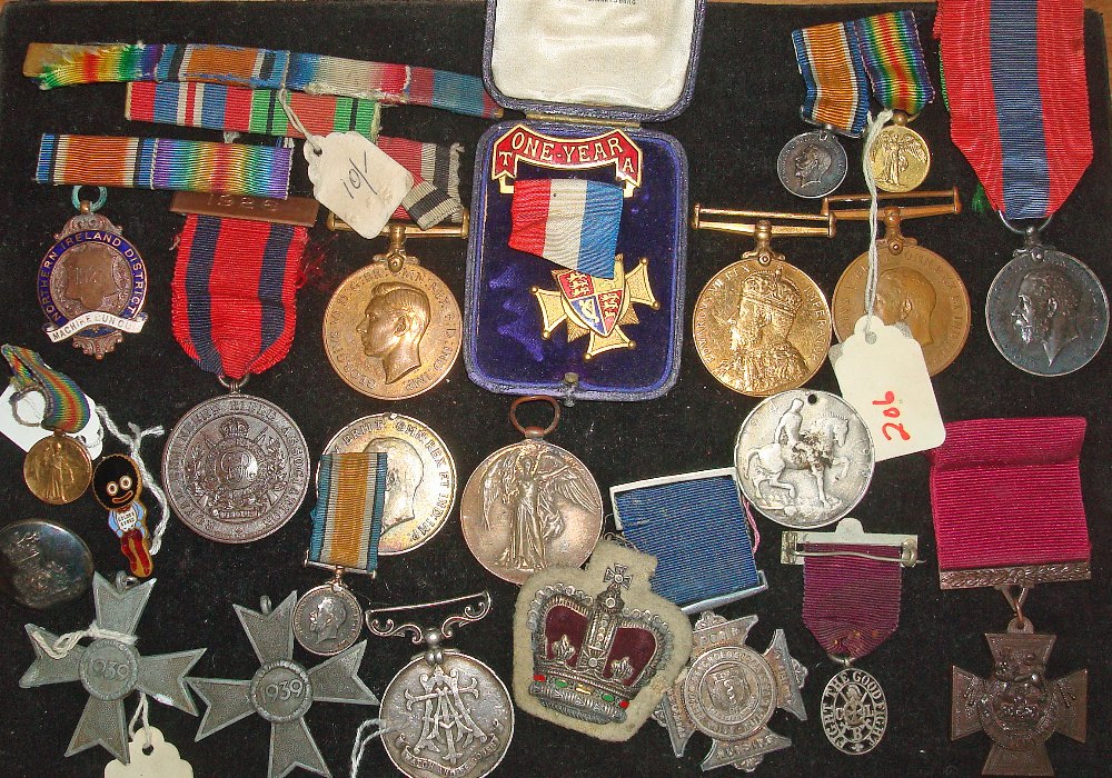 Mixed Selection of Military Badges and Medals to include GV ISM, GV Special Constabulary, 1902