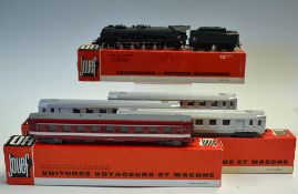 Joueff H0 Passenger Engine and Coaches to include Loco Vapeur 8241, Voiture Mixte 4693x3 and