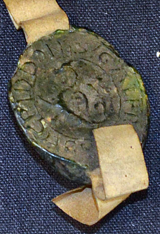 Shropshire c1240 Deed of Gift in relation to Criddon, Bridgnorth, with an intact black seal - Image 2 of 2