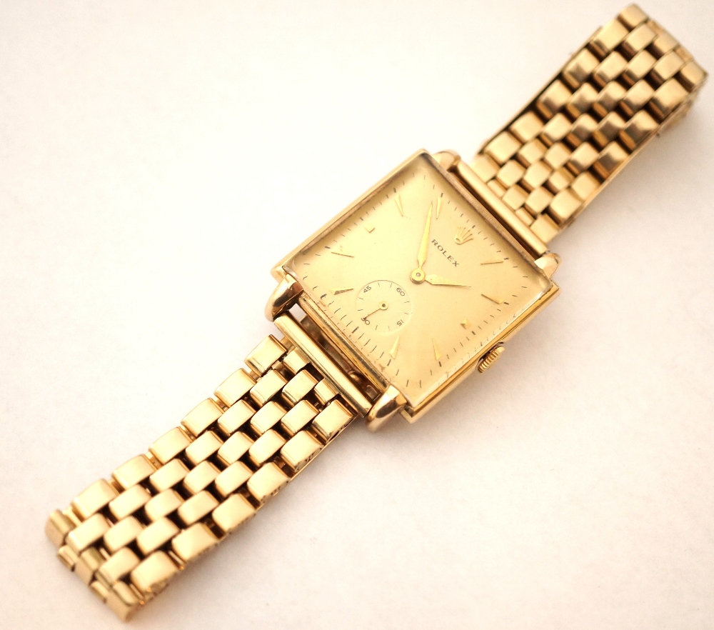 GENTLEMAN'S 1950's ROLEX NINE CARAT GOLD - Image 4 of 4