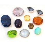 SELECTION OF LOOSE COLOURED GEMSTONES