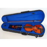 STUDENTS VIOLIN AND BOW