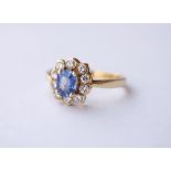 PRETTY SAPPHIRE AND DIAMOND CLUSTER RING