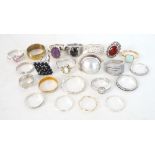 LOT OF SILVER AND OTHER RINGS
some gem and stone set,
