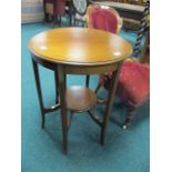 AN EDWARDIAN MAHOGANY OCCASIONAL TABLE o