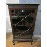 A HEPPLEWHITE STYLE MAHOGANY CHINA DISPLAY CABINET of rectangular outline with moulded cornice