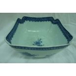 Late 19thC Chinese blue and white porcelain bowl of square form with shaped corners and decoration