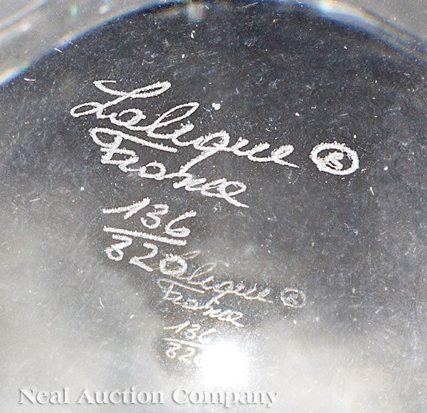 Lalique "America's 32nd Cup" Clear and Frosted Glass Center Bowl, engraved "Lalique France", - Image 4 of 4