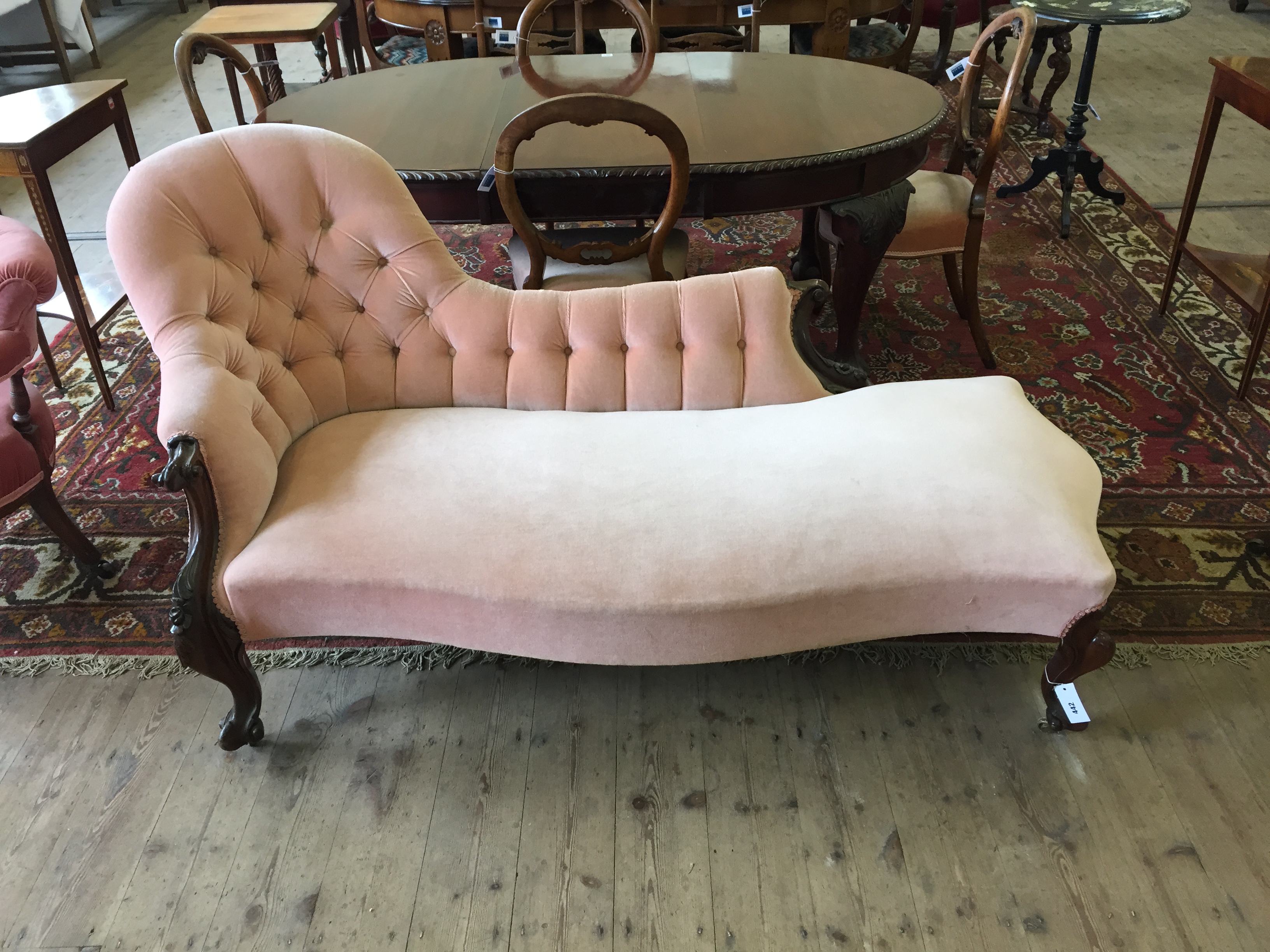 A Victorian chaise longue with puce upholstered button back, stylised flower head and acanthus - Image 2 of 9