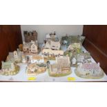 Section 17.   A collection of 14 different Lilliput lane houses, including "Ostlers keep",