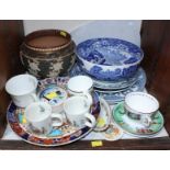 SECTION 32. A collection of ceramics including a large Copeland Spode Italian blue bowl, Wedgwood "