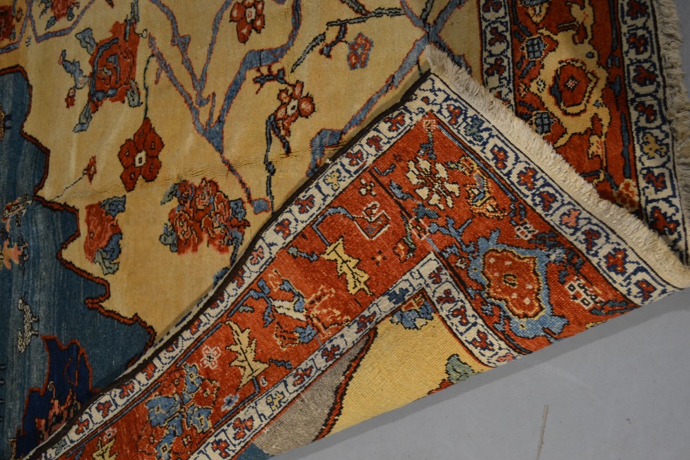 Most attractive Anatolian wagireh, modern, 8ft. 3in. x 6ft. 5in. 2.51m. x 1.96m. Note the animals, - Image 3 of 5
